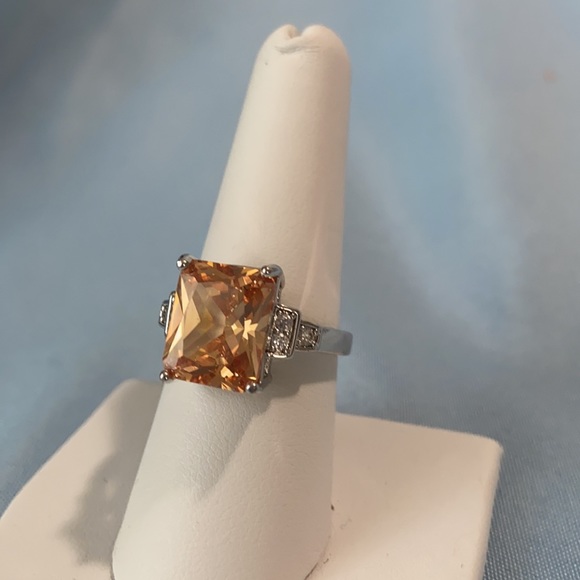 Cocktail ring - Picture 2 of 2